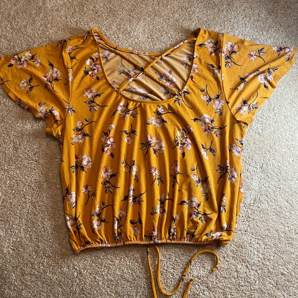 Kohl’s Yellow Floral Shirt